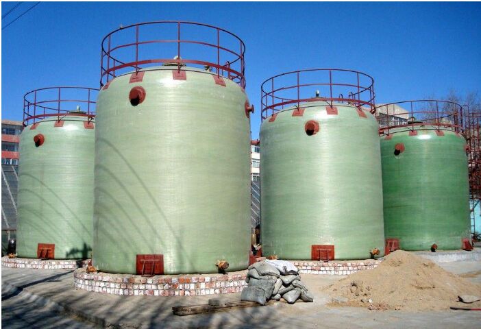 立式鹽酸儲(chǔ)存罐廠(chǎng)家